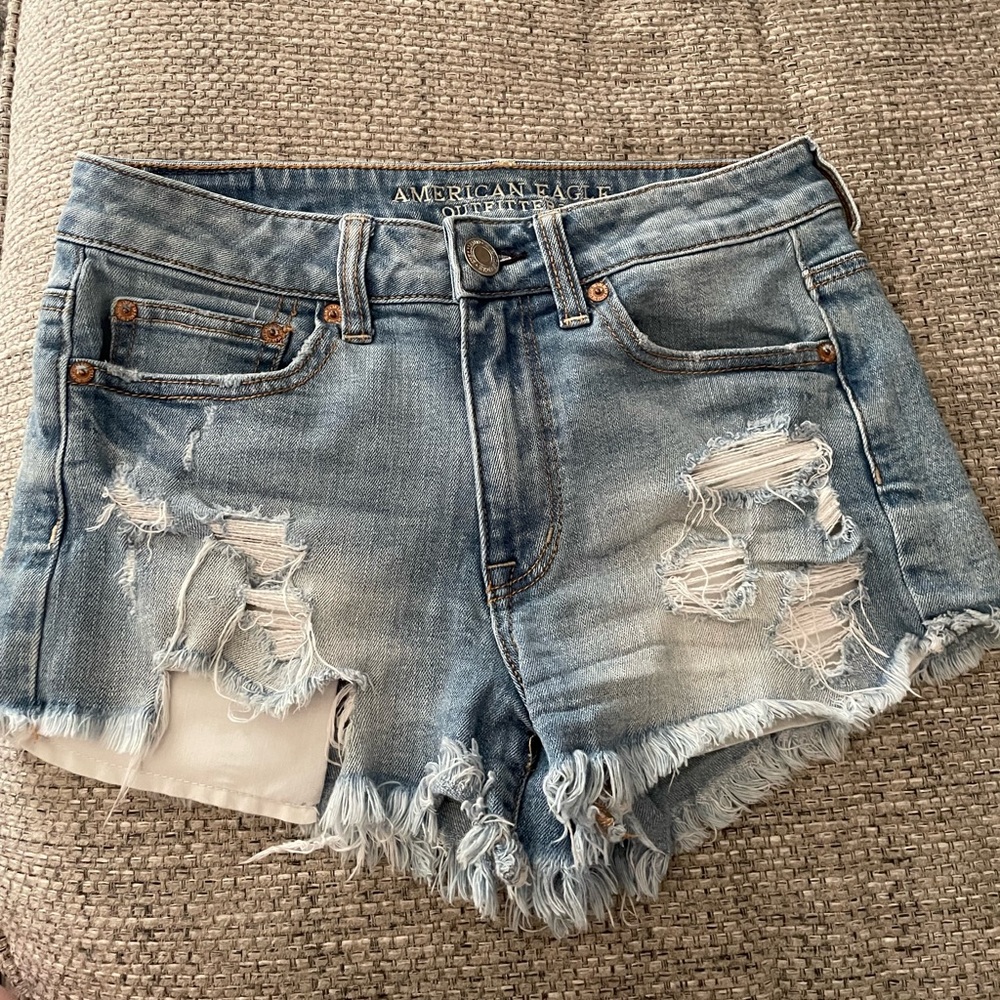 American Eagle Hi-Rise Festival Stretch Jean Shorts (4)